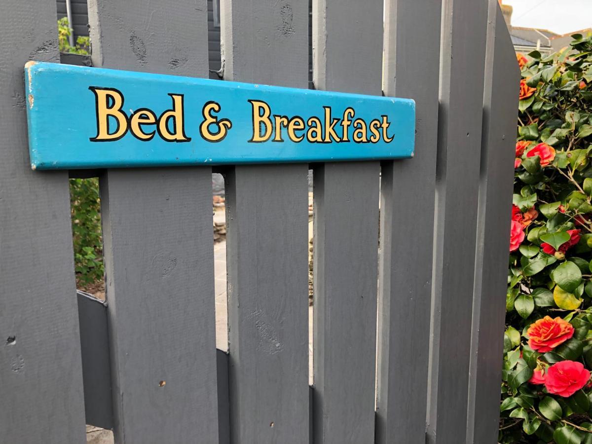 Brightham House - Exclusively For Adults Bed & Breakfast Salcombe Ngoại thất bức ảnh