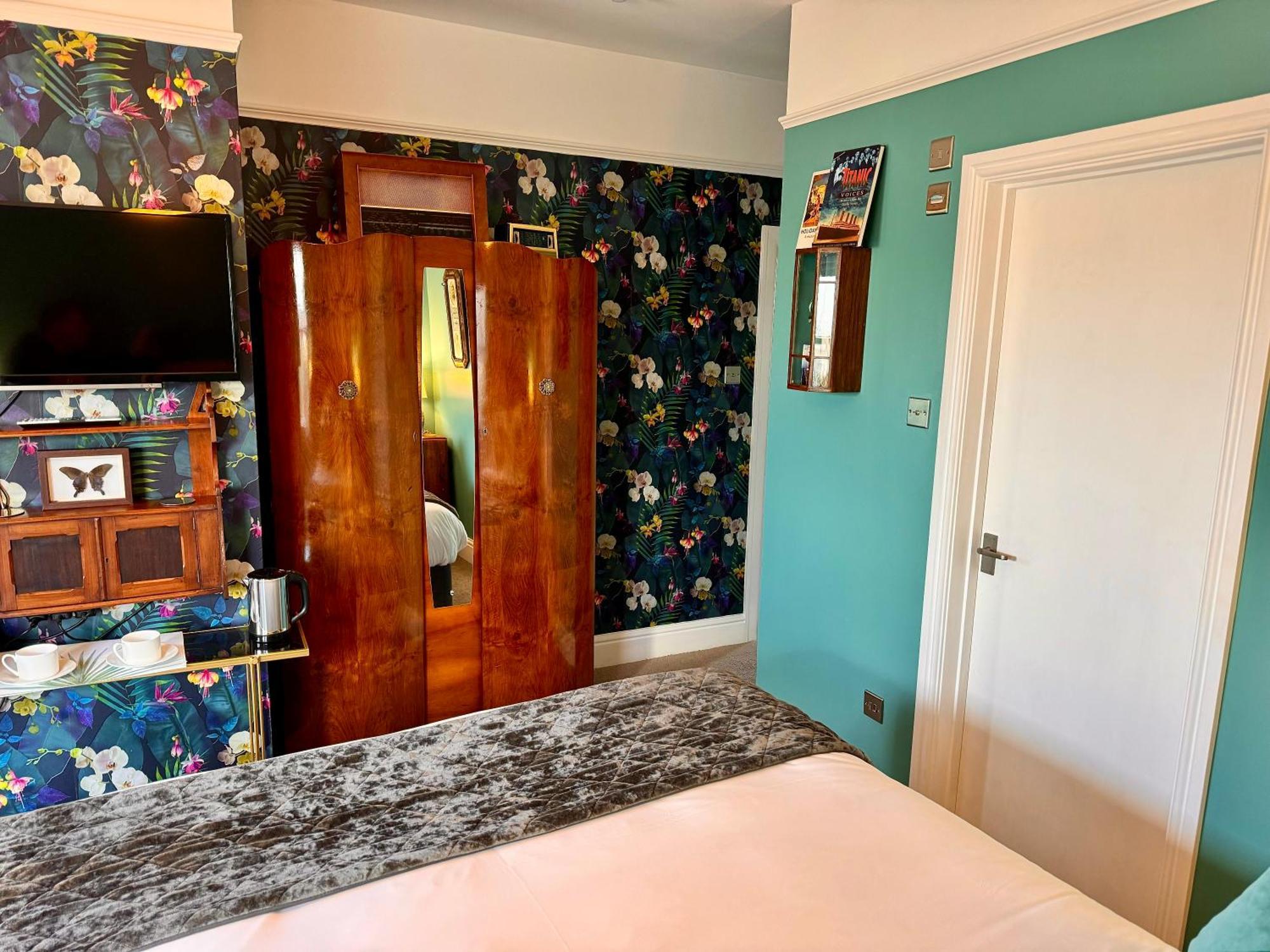 Brightham House - Exclusively For Adults Bed & Breakfast Salcombe Ngoại thất bức ảnh